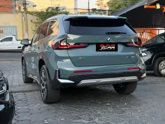 BMW-X1-2024