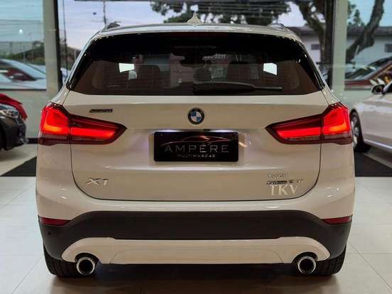 BMW-X1-2.0 16V TURBO ACTIVEFLEX SDRIVE20I 4P AUTOMÁTICO BMW-X1-2020