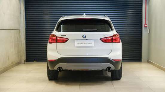 BMW-X1-2017