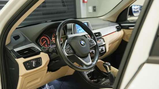 BMW-X1-2.0 16V TURBO ACTIVEFLEX SDRIVE20I 4P AUTOMÁTICO BMW-X1-2017