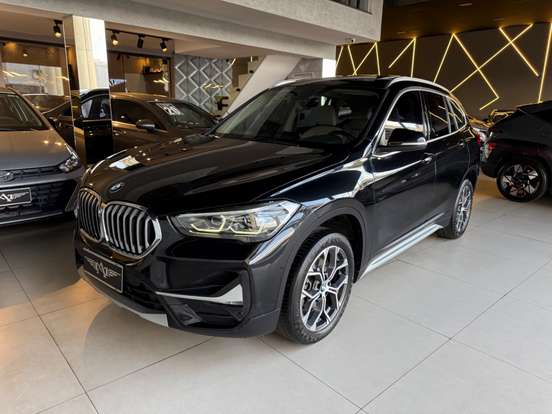 BMW-X1-2.0 16V TURBO ACTIVEFLEX SDRIVE20I X-LINE 4P AUTOMÁTICO BMW-X1-2021