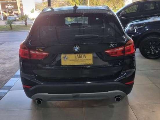 BMW-X1-2.0 16V TURBO ACTIVEFLEX XDRIVE25I SPORT 4P AUTOMÁTICO BMW-X1-2017