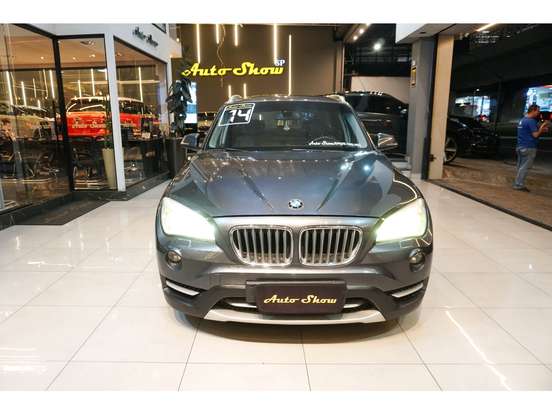 BMW-X1-2013