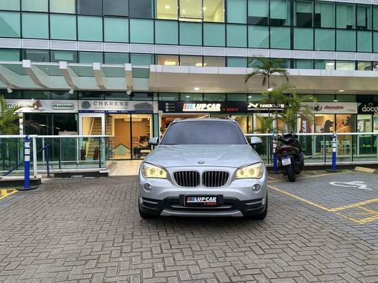 BMW-X1-2.0 16V TURBO GASOLINA SDRIVE20I 4P AUTOMÁTICO BMW-X1-2014