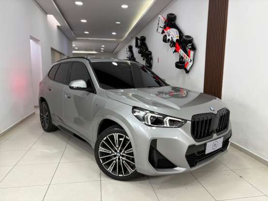 BMW-X1-2025