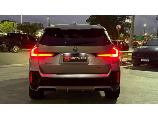 BMW-X1-2024