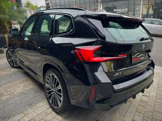 BMW-X1-2023