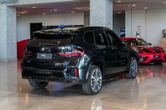 BMW-X1-2022