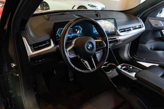 BMW-X1-2022