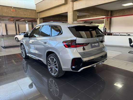 BMW-X1-2025