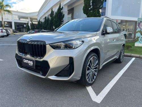 BMW-X1-2023