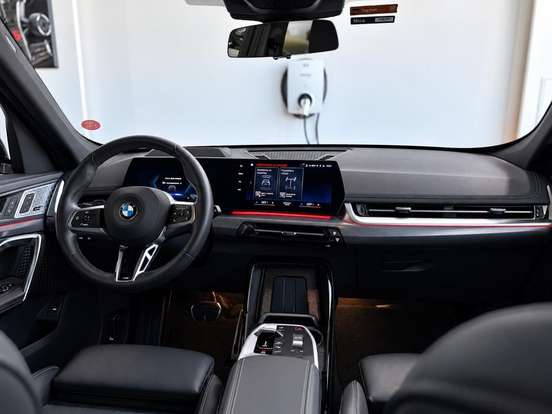 BMW-X1-2.0 16V TURBO GASOLINA SDRIVE20I X-LINE STEPTRONIC BMW-X1-2023