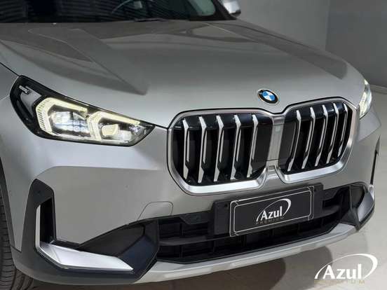 BMW-X1-2023