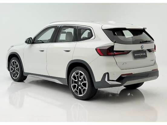 BMW-X1-2.0 16V TURBO GASOLINA SDRIVE20I X-LINE STEPTRONIC BMW-X1-2023