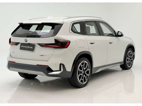 BMW-X1-2.0 16V TURBO GASOLINA SDRIVE20I X-LINE STEPTRONIC BMW-X1-2023
