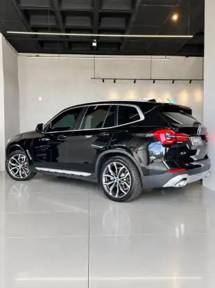 BMW-X3-2023