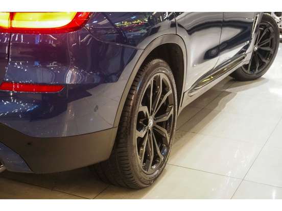 BMW-X3-2017