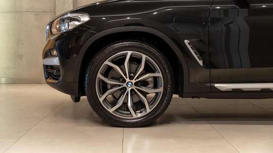 BMW-X3-2020
