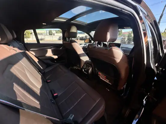 BMW-X4-2022