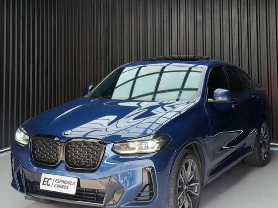 BMW-X4-2022