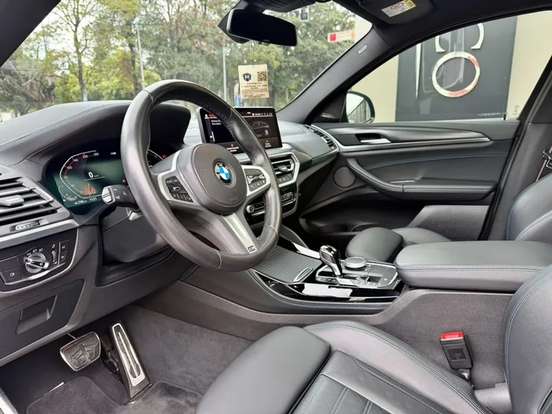 BMW-X4-2023