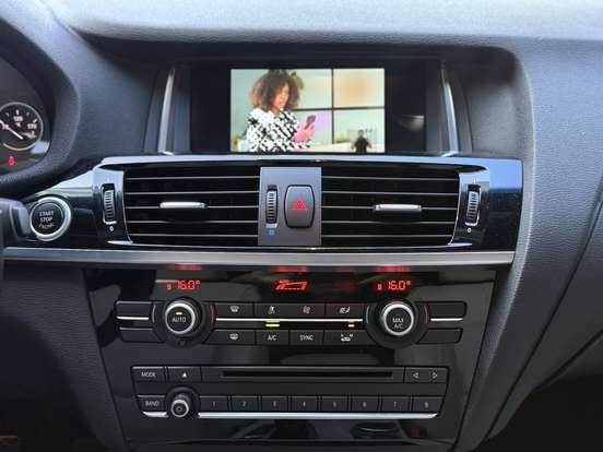 BMW-X4-2015