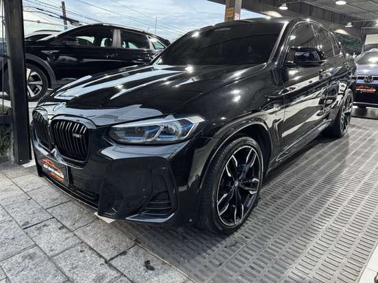 BMW-X4-2023