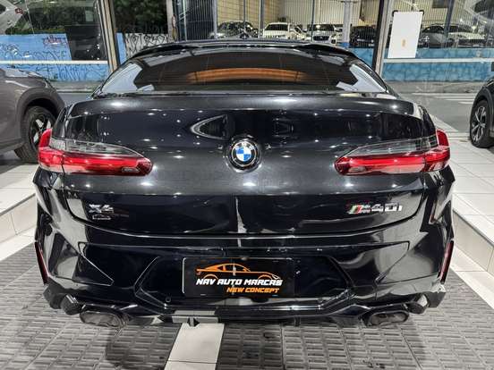 BMW-X4-2023