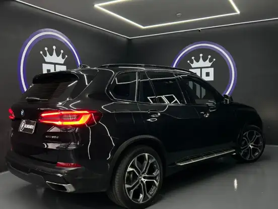 BMW-X5-3.0 4X4 30D I6 TURBO DIESEL 4P AUTOMÁTICO BMW-X5-2019