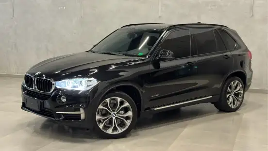 BMW-X5-3.0 FULL 4X4 35I 6 CILINDROS 24V GASOLINA 4P AUTOMÁTICO BMW-X5-2017