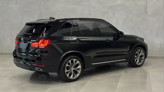 BMW-X5-2017