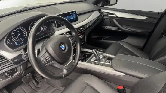 BMW-X5-3.0 FULL 4X4 35I 6 CILINDROS 24V GASOLINA 4P AUTOMÁTICO BMW-X5-2017