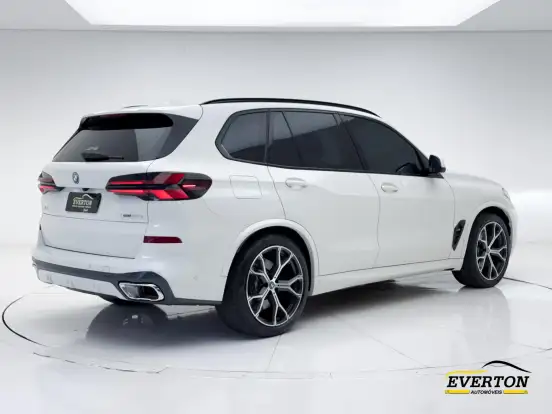 BMW-X5-2023