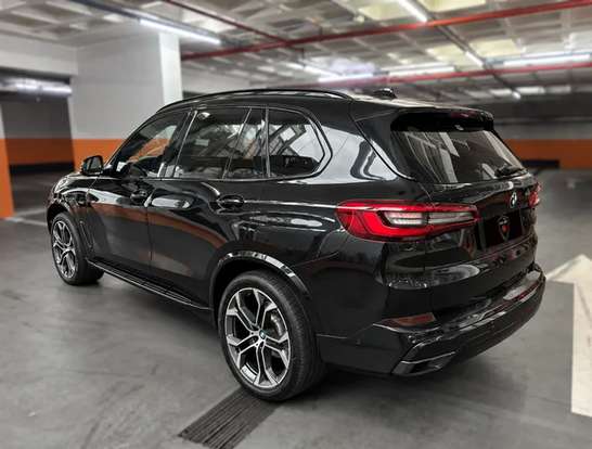 BMW-X5-2019