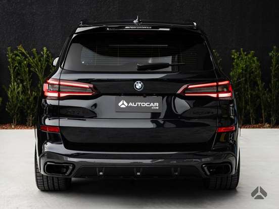 BMW-X5-2022