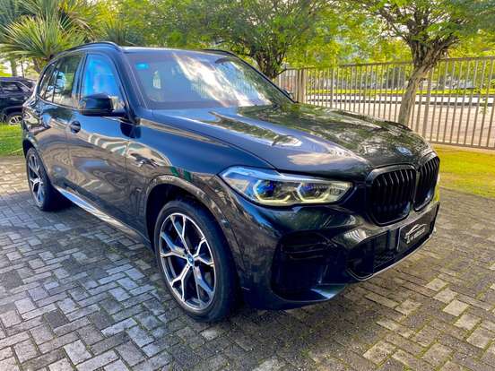 BMW-X5-3.0 I6 TURBO HÍBRIDO XDRIVE45E M SPORT AUTOMÁTICO BMW-X5-2022