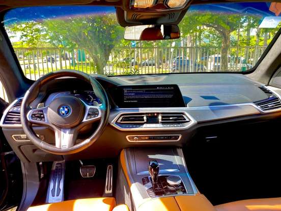BMW-X5-3.0 I6 TURBO HÍBRIDO XDRIVE45E M SPORT AUTOMÁTICO BMW-X5-2022