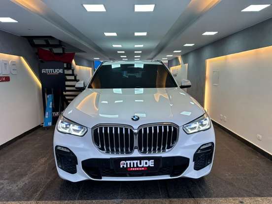 BMW-X5-2021