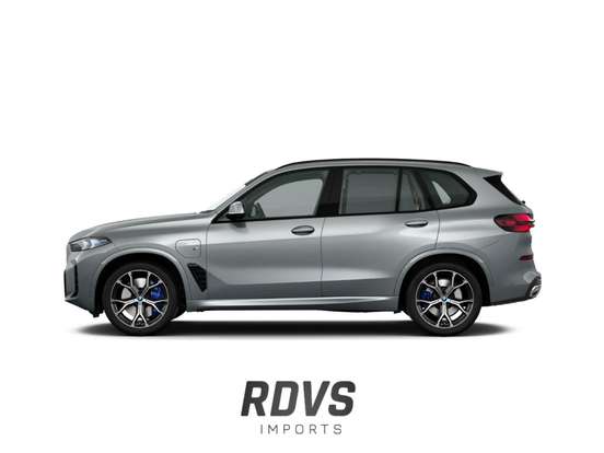 BMW-X5-3.0 I6 TURBO HÍBRIDO XDRIVE50E M SPORT AUTOMÁTICO BMW-X5-2025