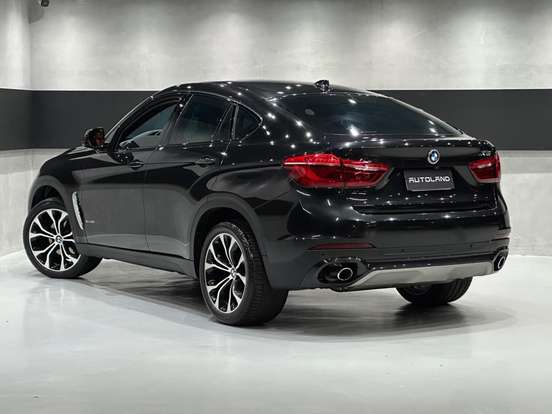 BMW-X6-3.0 35I 4X4 COUPÉ 6 CILINDROS 24V GASOLINA 4P AUTOMÁTICO BMW-X6-2016