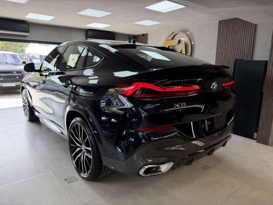 BMW-X6-2026