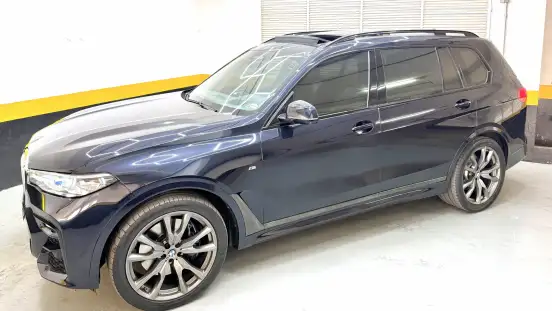 BMW-X7-2019