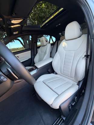 BMW-320i-2025
