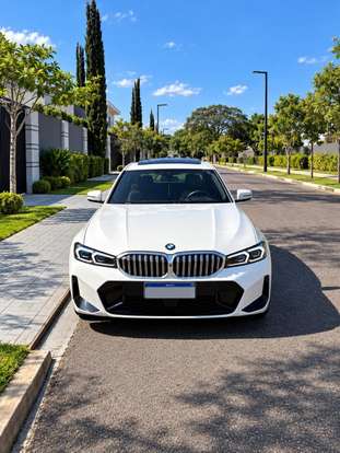 BMW-320i-2025