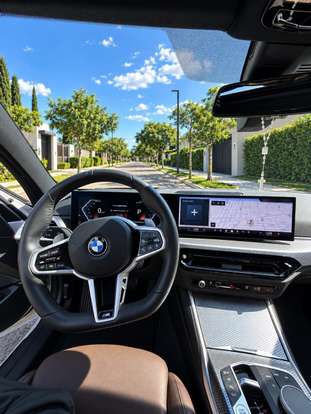 BMW-320i-2025