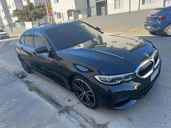 BMW-320i-2.0 16V TURBO GASOLINA M SPORT AUTOMÁTICO BMW-320i-2019