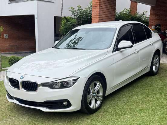 BMW-320i-2.0 SPORT GP 16V TURBO ACTIVE FLEX 4P AUTOMÁTICO BMW-320i-2017