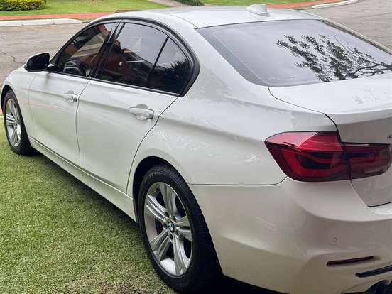 BMW-320i-2.0 SPORT GP 16V TURBO ACTIVE FLEX 4P AUTOMÁTICO BMW-320i-2017