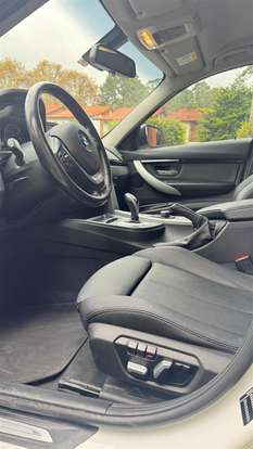 BMW-320i-2017