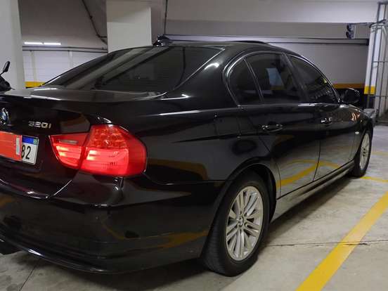 BMW-320i-2.0 TOP 16V GASOLINA 4P AUTOMÁTICO BMW-320i-2009